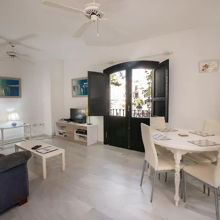 Apartmán Balcon De Europa 4 Menyber Nerja