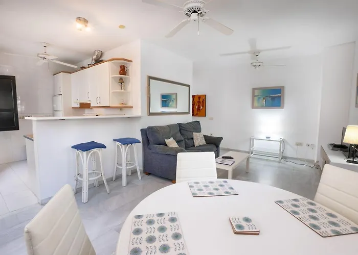 Balcon De Europa 4 Menyber شقة