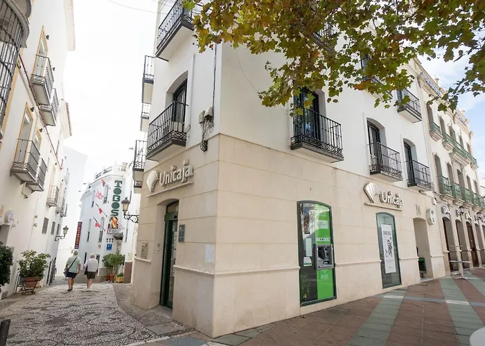 Balcon De Europa 4 Menyber